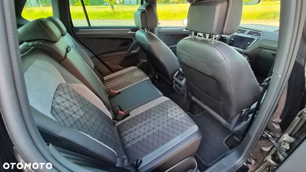Volkswagen Tiguan 2.0 TDI SCR 4Mot R-Line DSG - 13