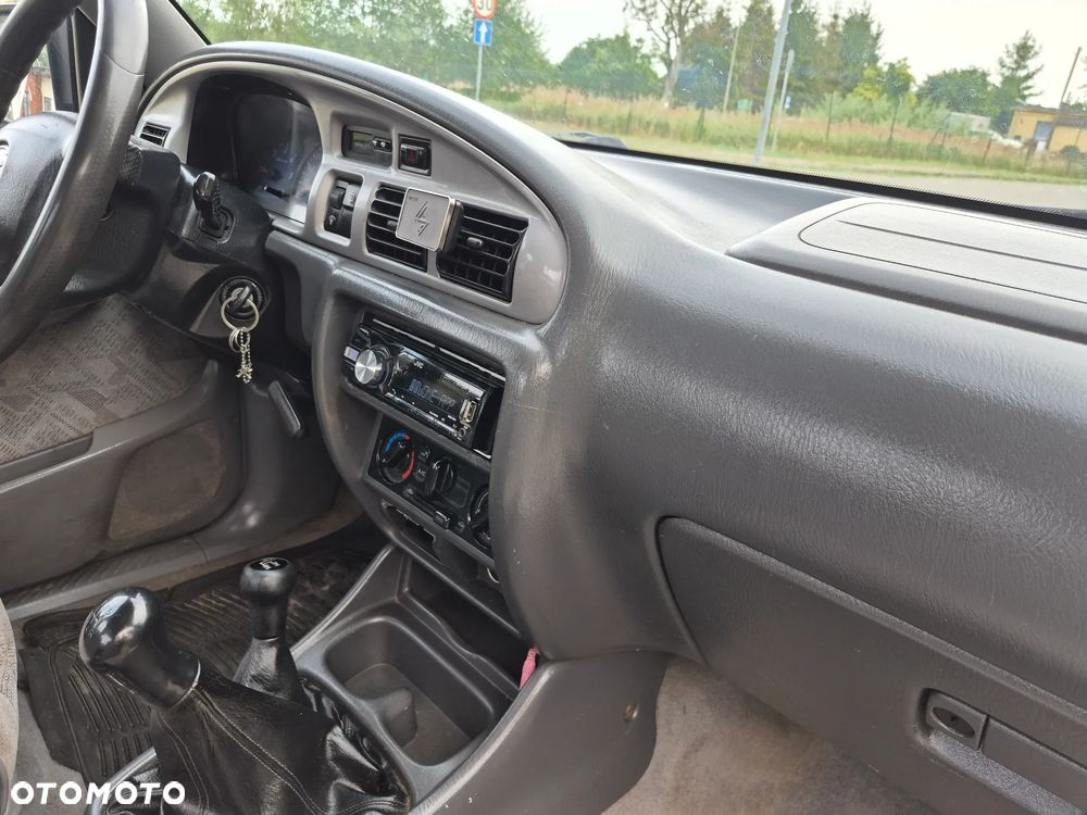 Mazda Seria B 2.5 TD SDX - 6