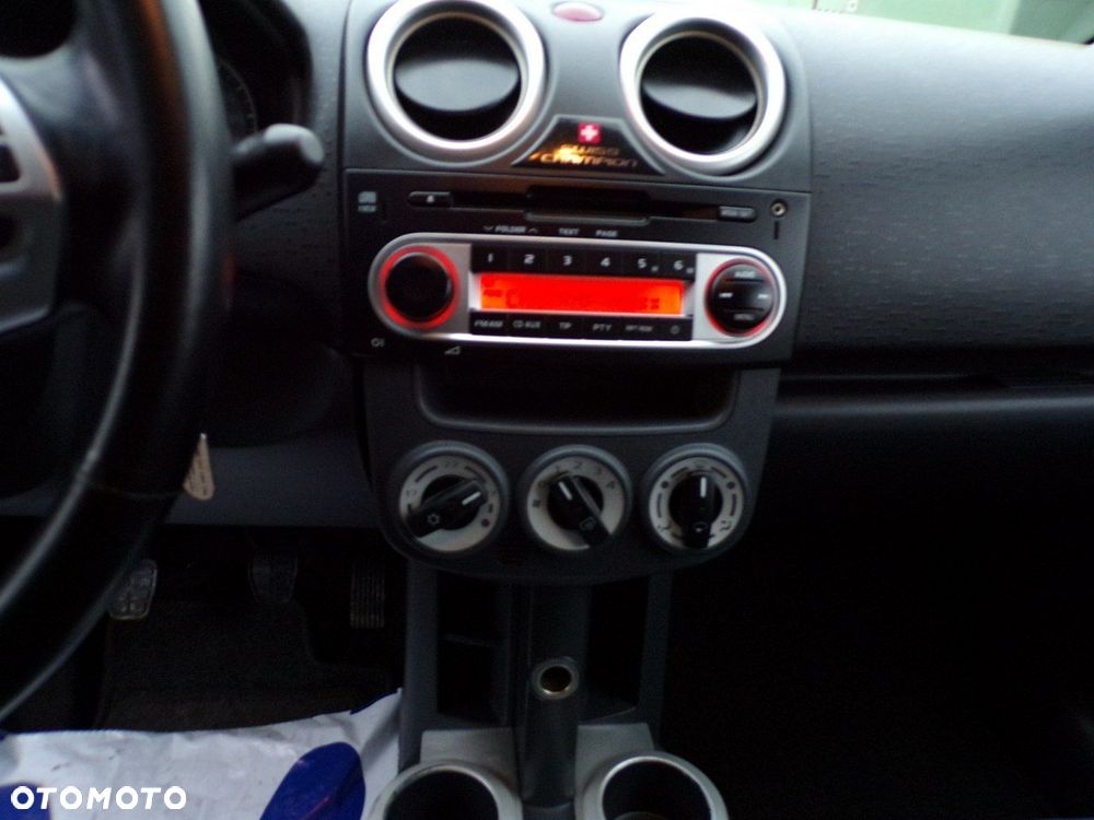 Mitsubishi Colt - 21