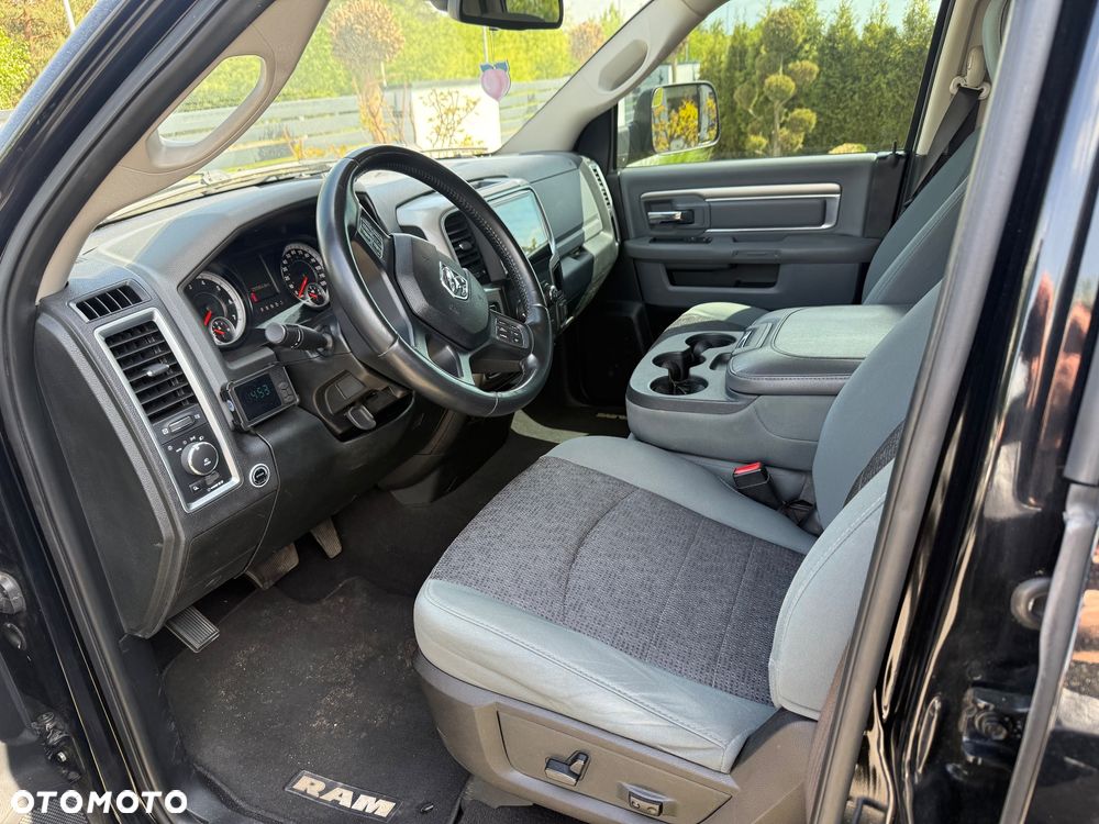 RAM 1500 Crew Cab Shortbed Bighorn - 6