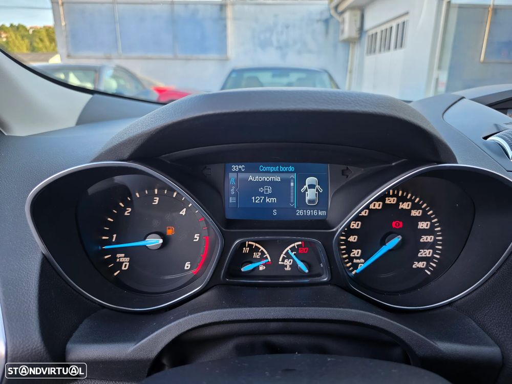 Ford Kuga 2.0 TDCi Titanium - 14