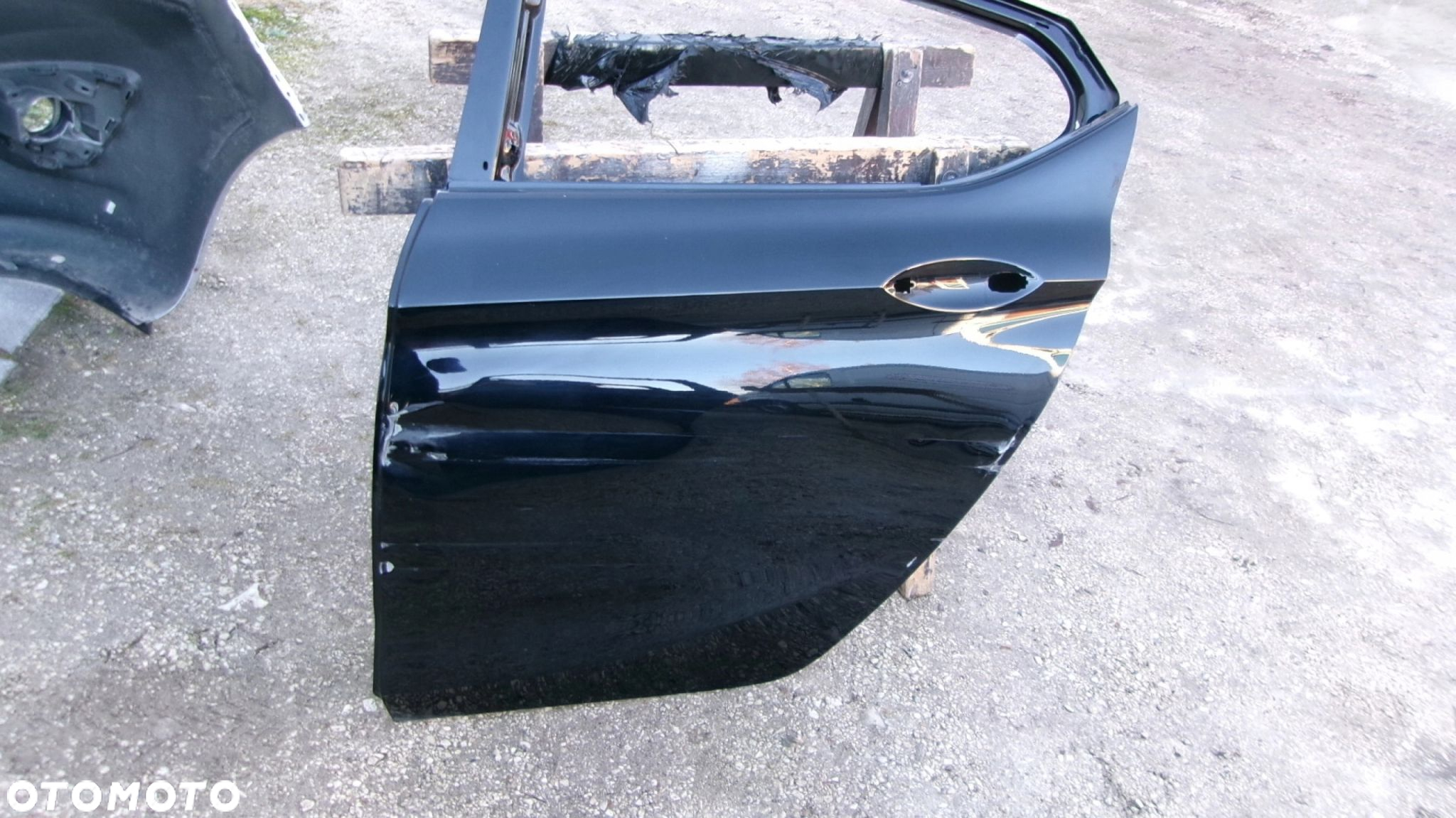 DRZWI TYLNE LEWE OPEL ASTRA V K HB - 2