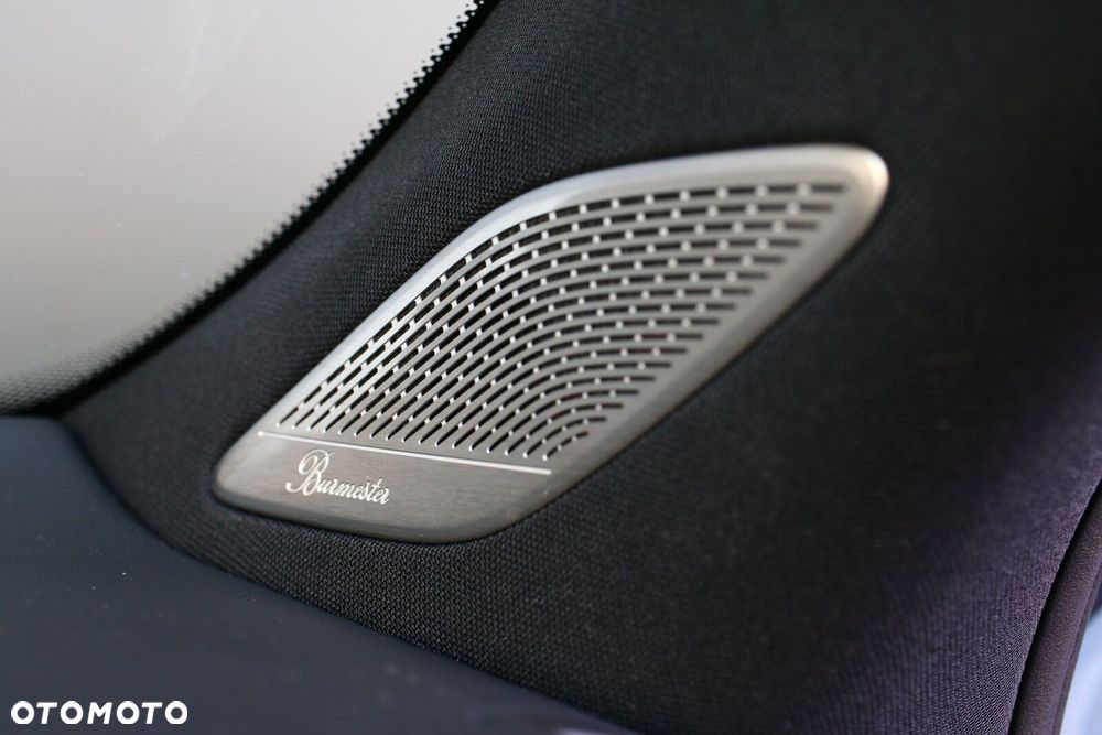Mercedes-Benz GLB - 22