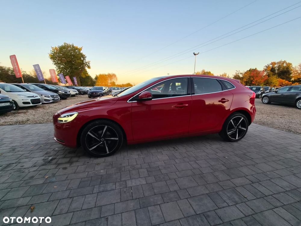 Volvo V40 D2 Kinetic - 17