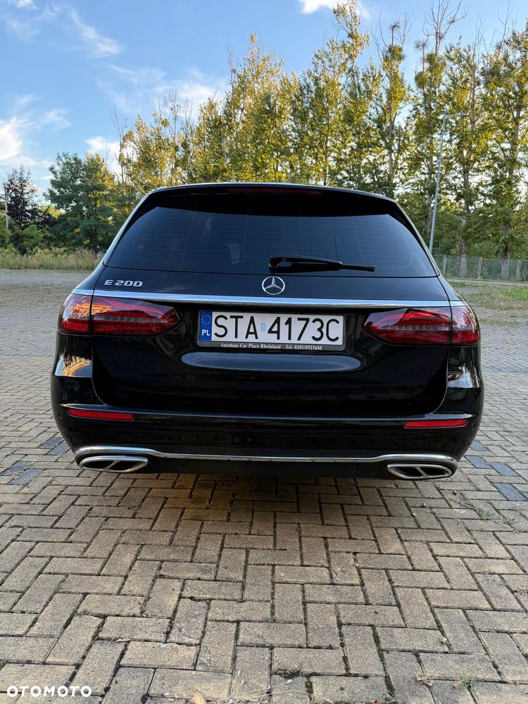 Mercedes-Benz Klasa E 200 9G-TRONIC Avantgarde - 24