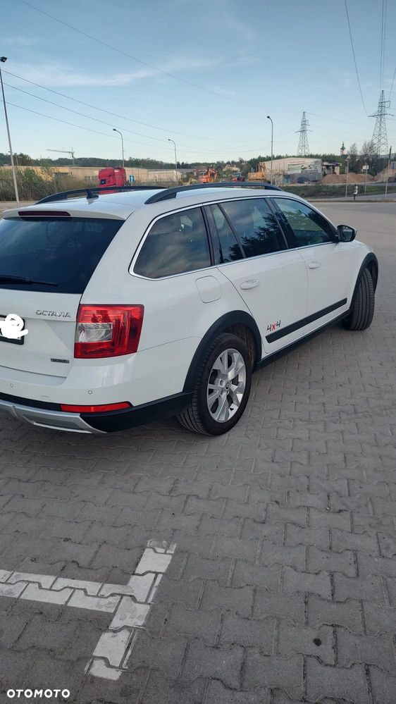 Skoda Octavia 2.0 TDI 4x4 DSG Scout - 5