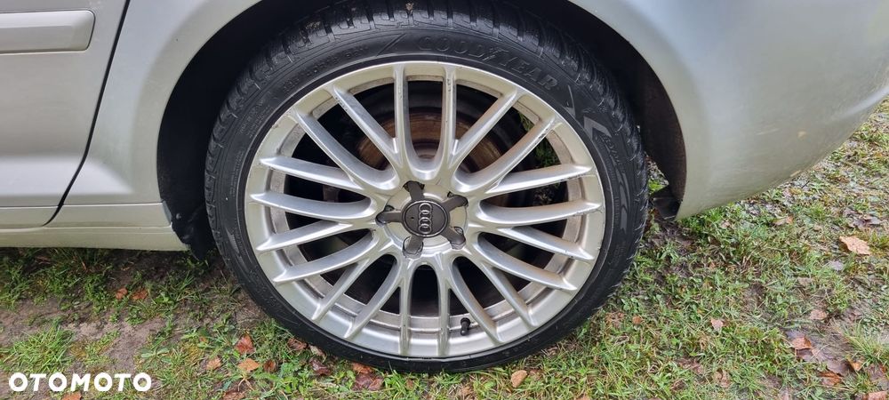 Audi A3 Sportback 1.8 TFSI Quattro Ambiente - 8