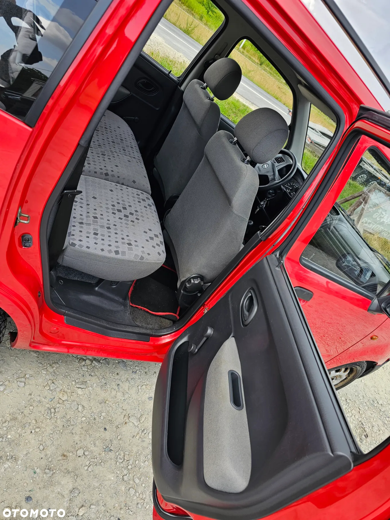 Opel Agila - 10