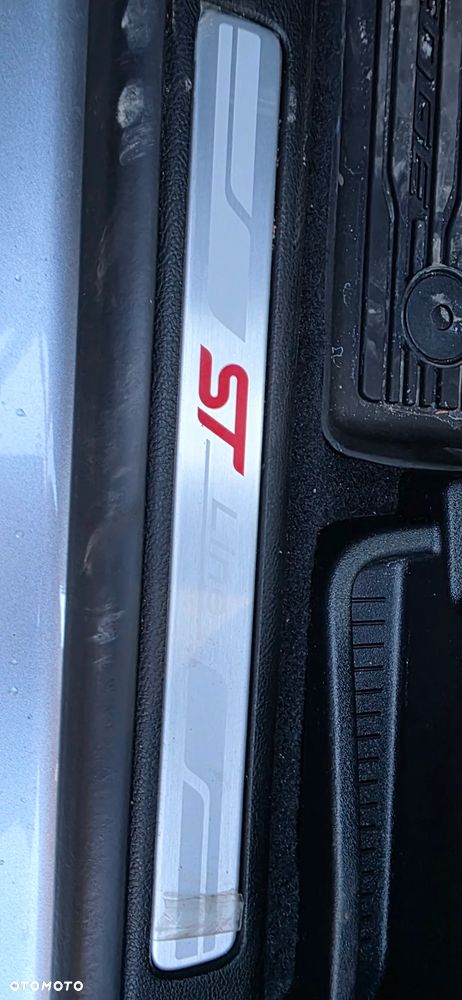 Ford Edge 2.0 EcoBlue Twin-Turbo 4WD ST-Line - 32