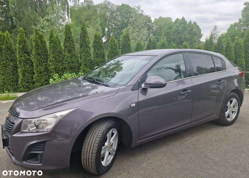 Chevrolet Cruze 1.6 LT+ - 1