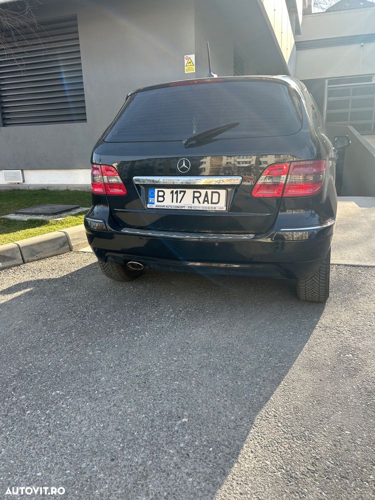 Mercedes-Benz B 200 - 24
