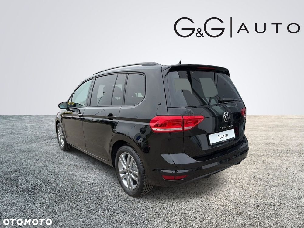 Volkswagen Touran - 9