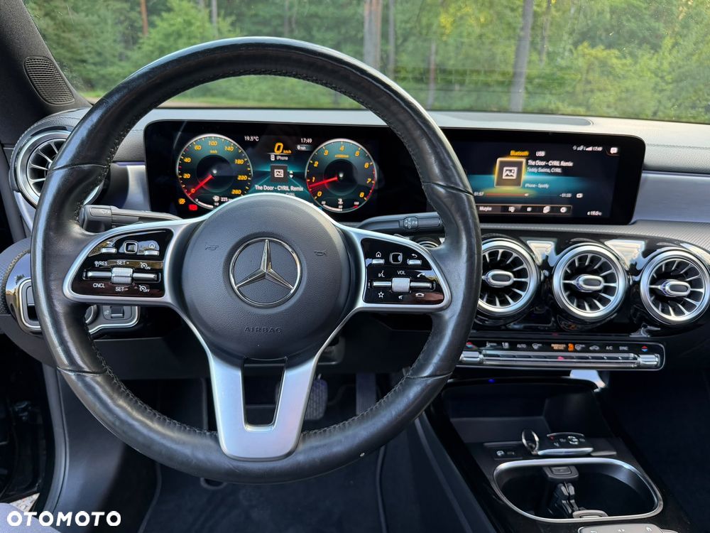 Mercedes-Benz CLA 250 AMG Line 7G-DCT - 15