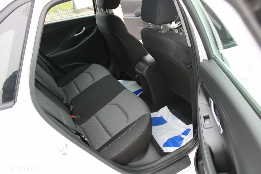 Hyundai i30 - 29