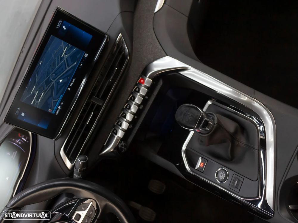 Peugeot 3008 1.2 PureTech Allure - 28