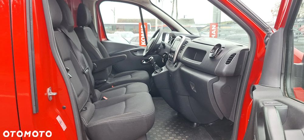 Renault Trafic - 14