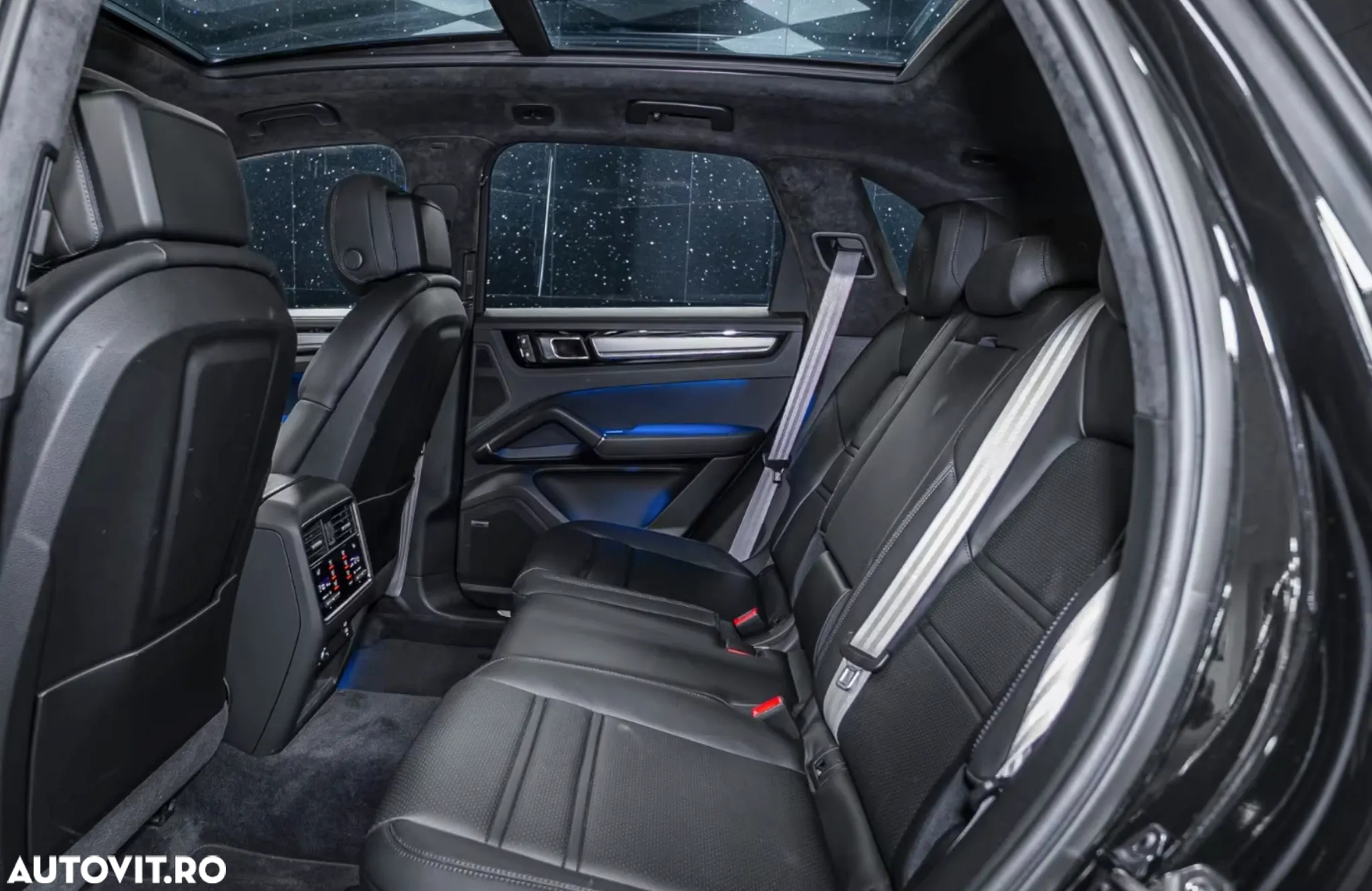 Porsche Cayenne E-Hybrid - 9