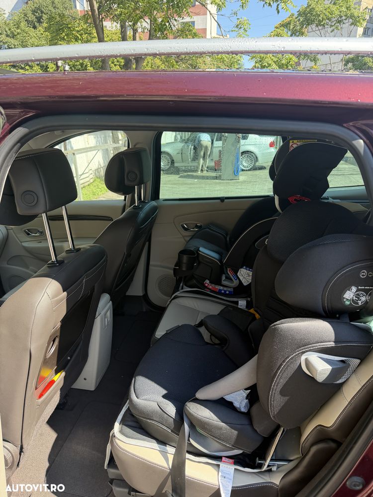 Renault Grand Scenic - 15