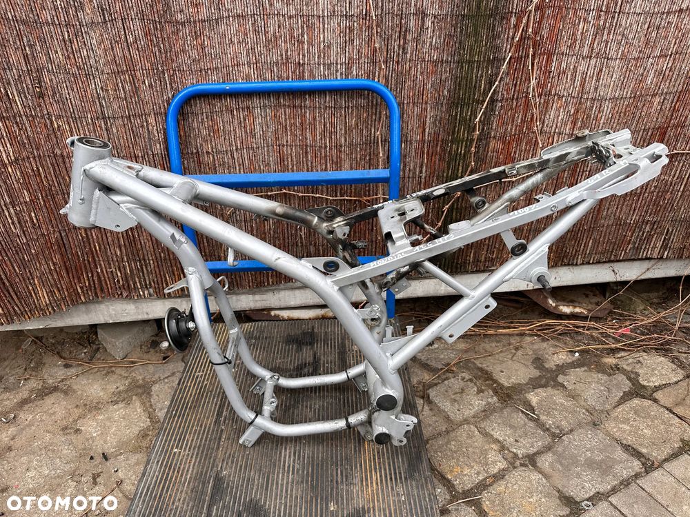 Rama dokumenty Mondial HPS 125 21r. - 2