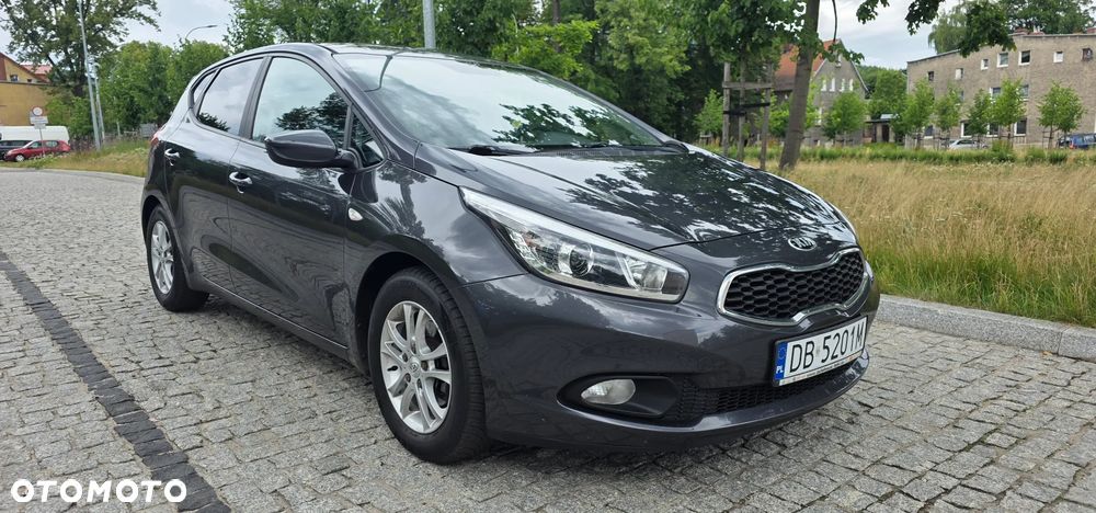 Kia Ceed - 2