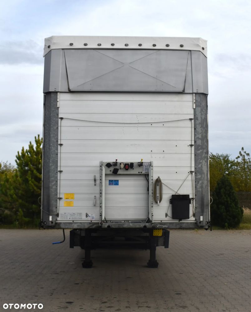 Schmitz Cargobull SCB - 2