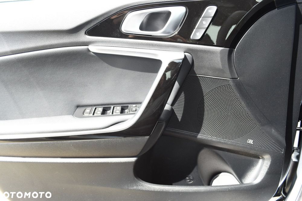 Kia XCeed 1.5 T-GDI GT-Line DCT - 24