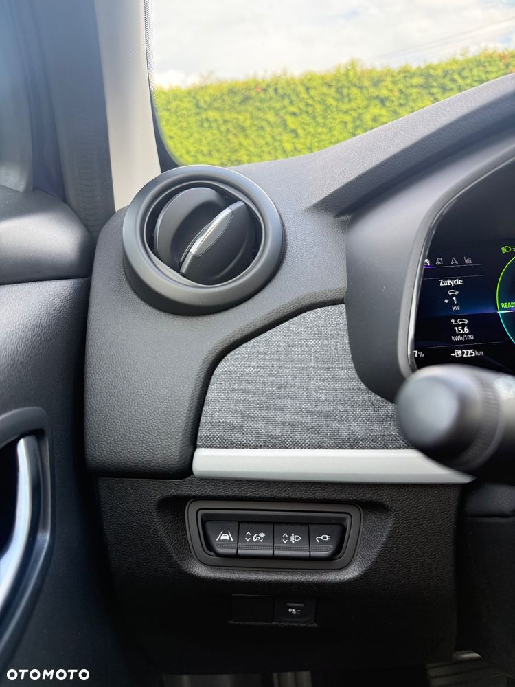 Renault Zoe EV50 135hp Iconic - 21