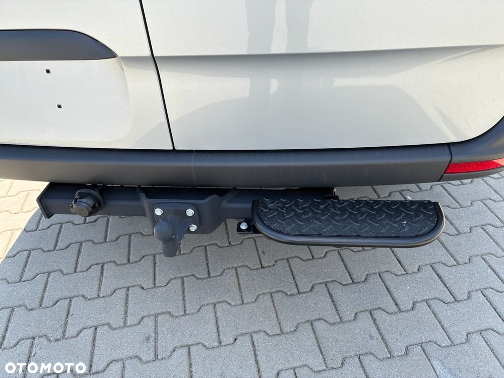 Mercedes-Benz SPRINTER 317 CDI FURGON PRO L2H2 - 20