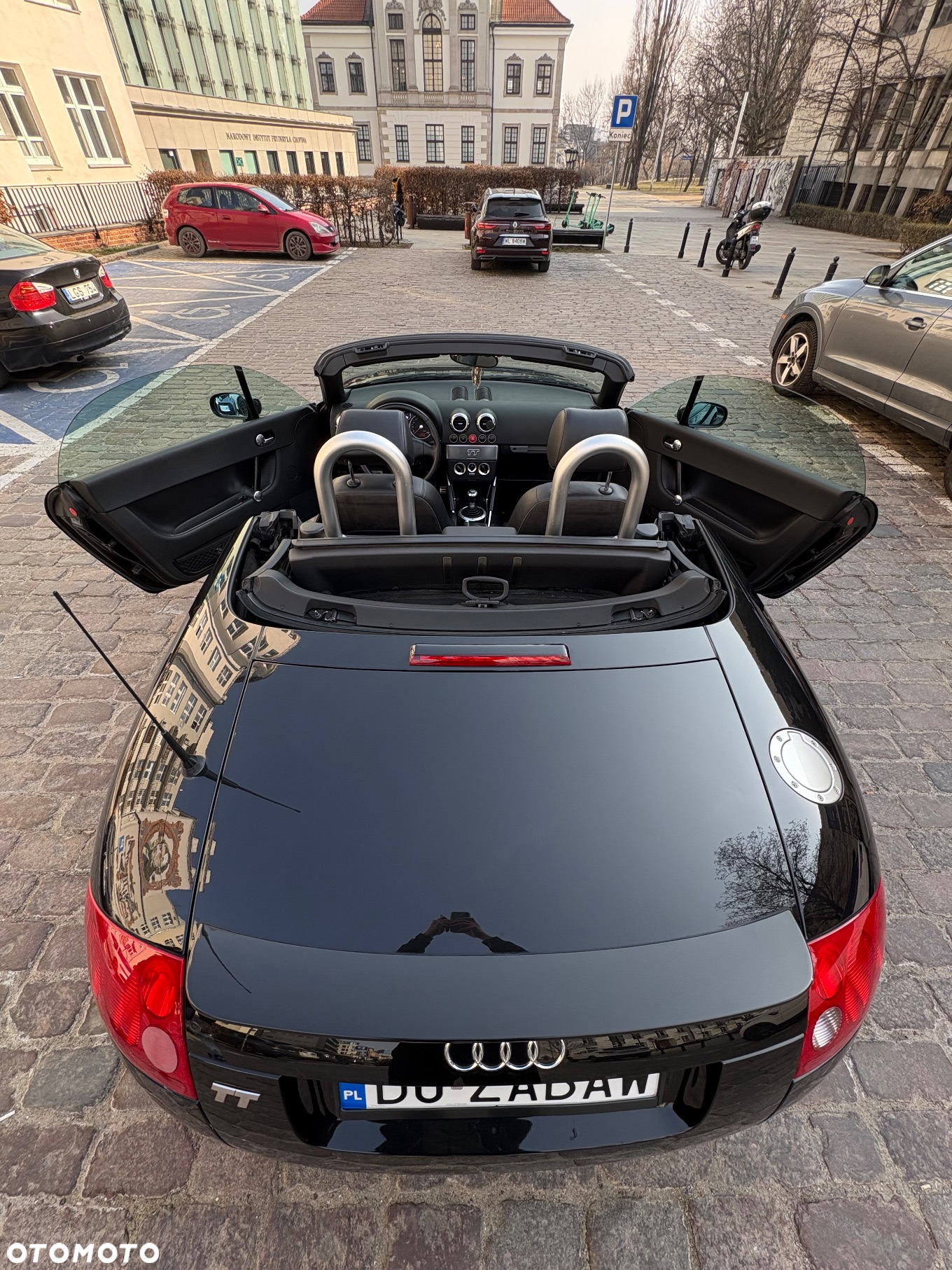 Audi TT Coupé Roadster 1.8T - 12
