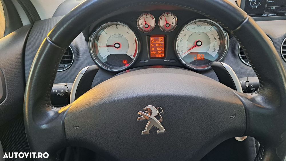 Peugeot 308 - 5