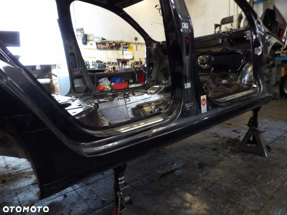 SKODA SUPERB II LIFT KOMBI PRÓG PRAWY  LF9R-1Z1Z - 3