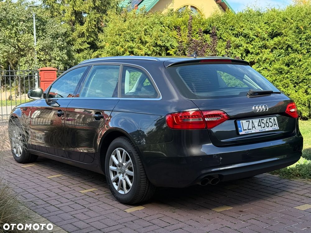 Audi A4 Avant - 6