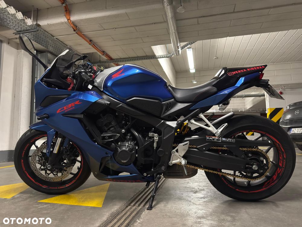 Honda CBR - 3