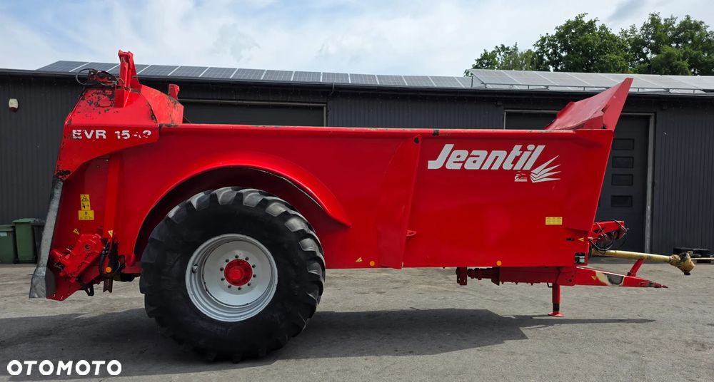 Inny Jeantil - 17
