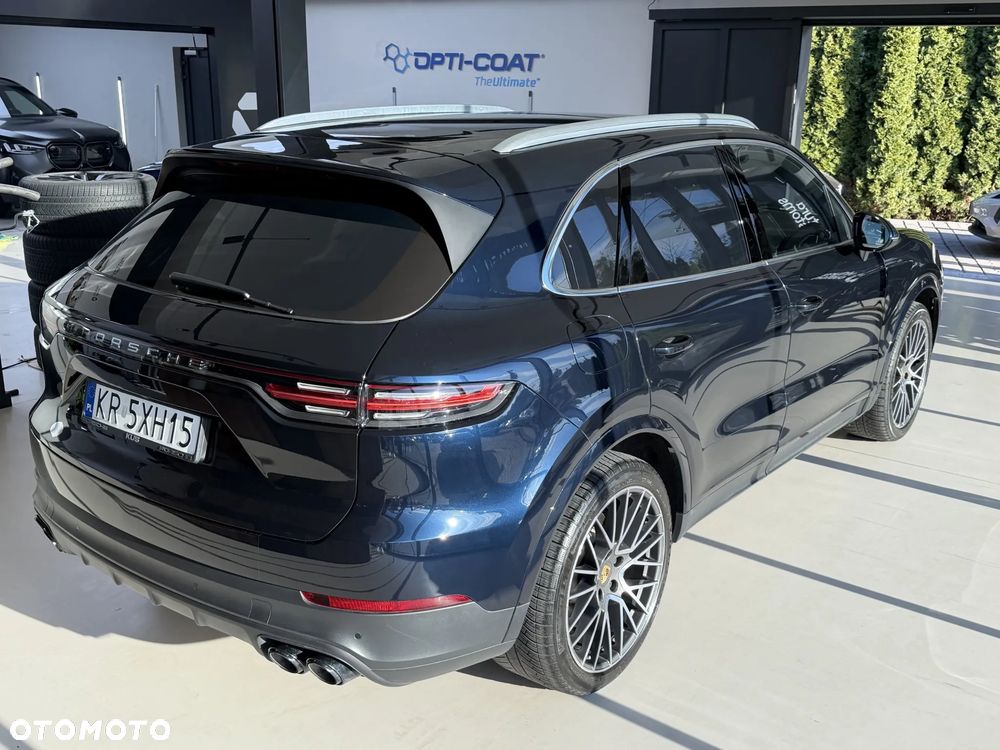 Porsche Cayenne - 15