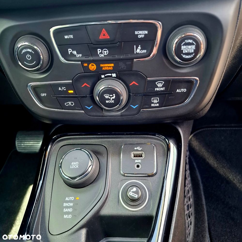 Jeep Compass 2.0 MJD Limited 4WD S&S - 18