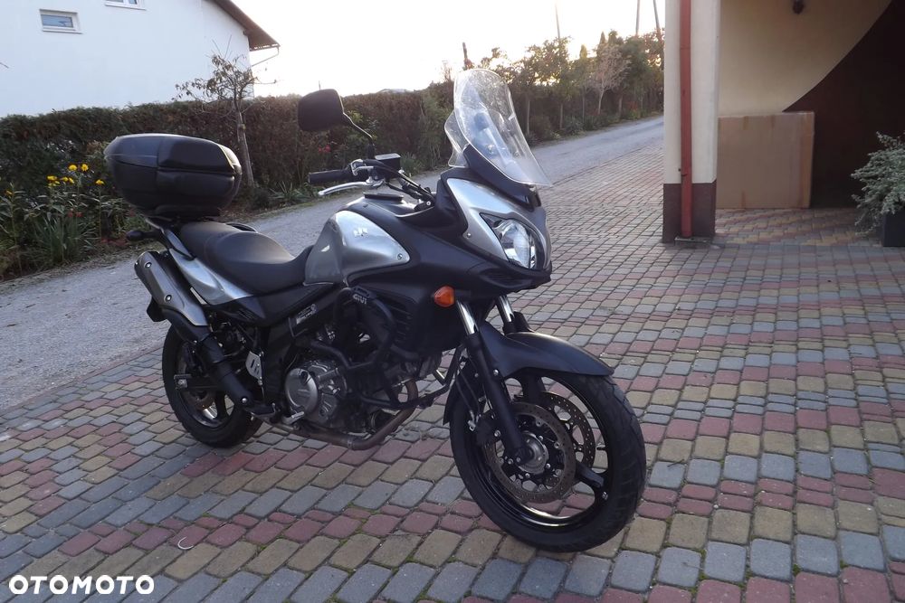 Suzuki V-STROM - 2