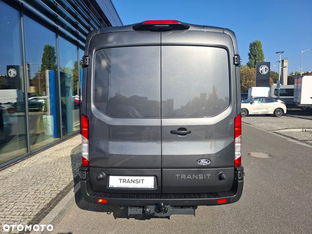 Ford Transit - 6