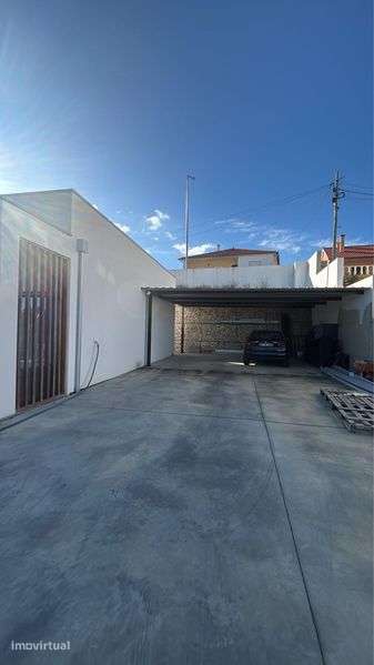Moradia terrea 260m2 com piscina - Grande imagem: 4/12