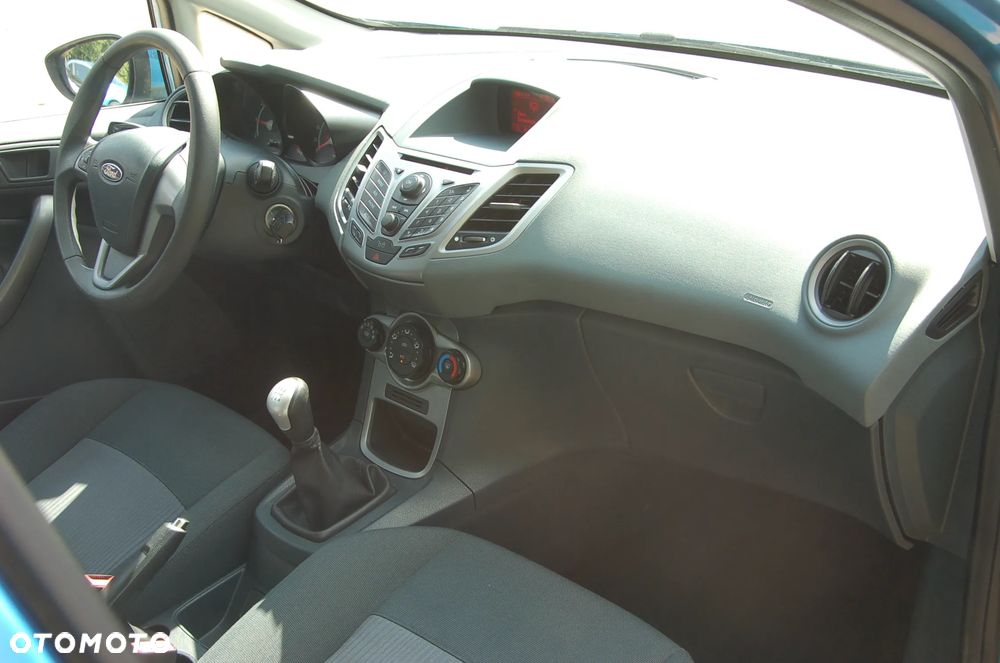 Ford Fiesta 1.25 Ghia EU5 - 26
