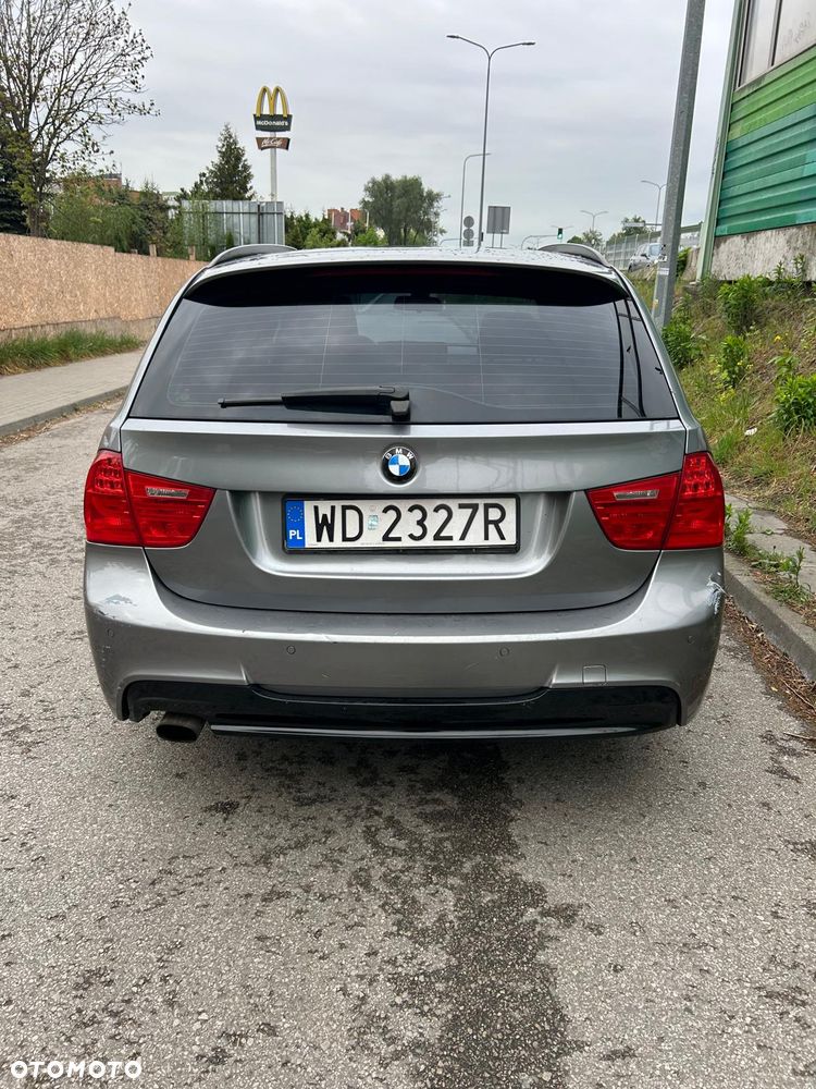 BMW Seria 3 318d - 4