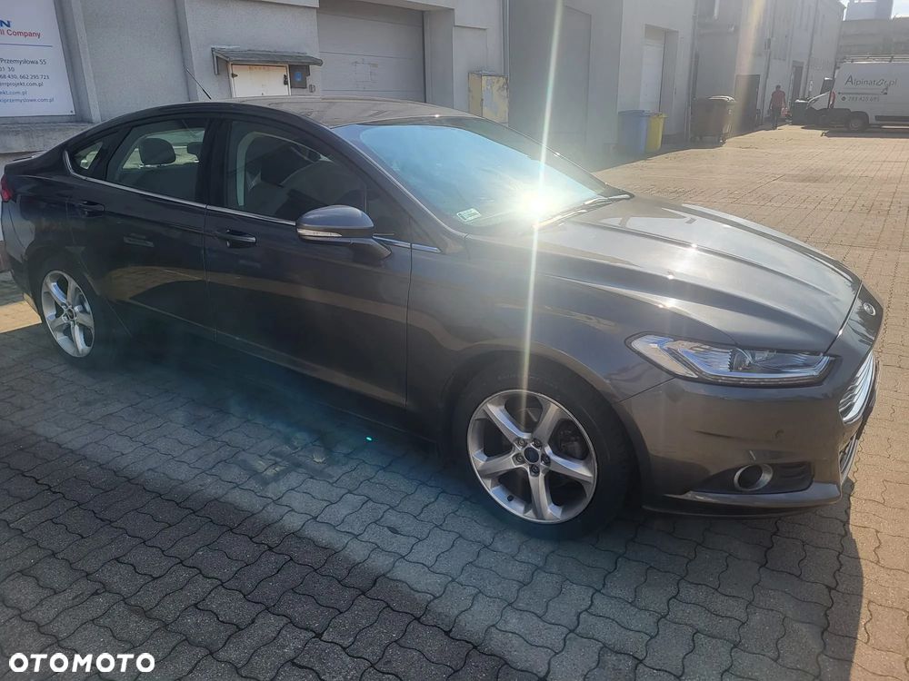 Ford Fusion 2.0 EcoBoost Titanium - 2