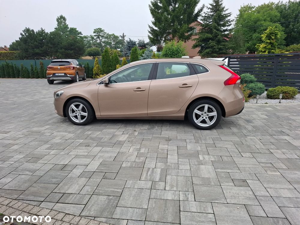 Volvo V40 D2 You - 5