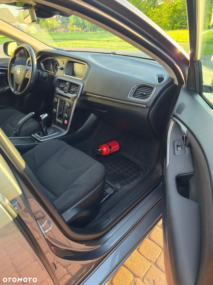 Volvo V40 D2 Drive-E Kinetic - 22