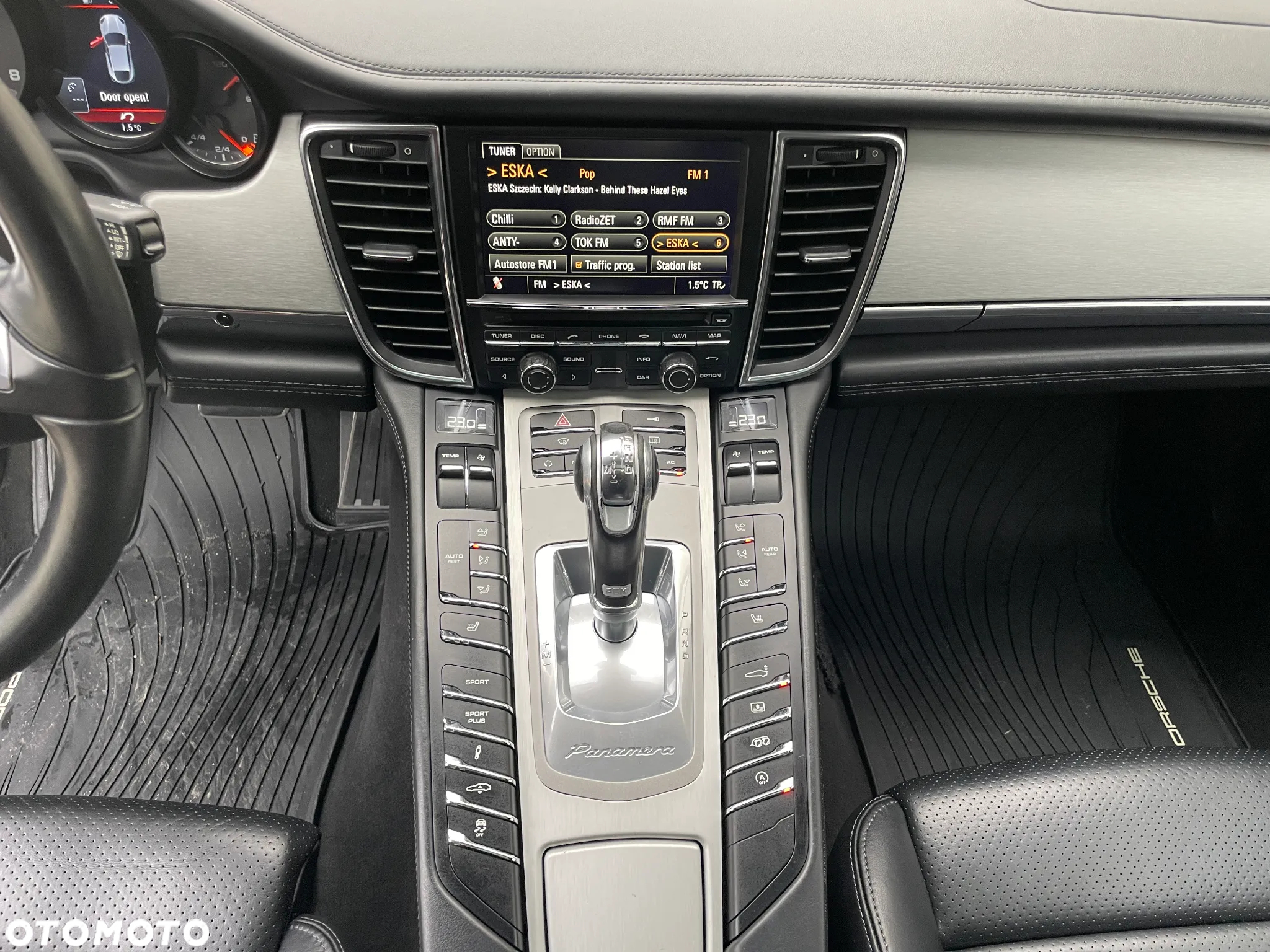 Porsche Panamera Turbo - 37