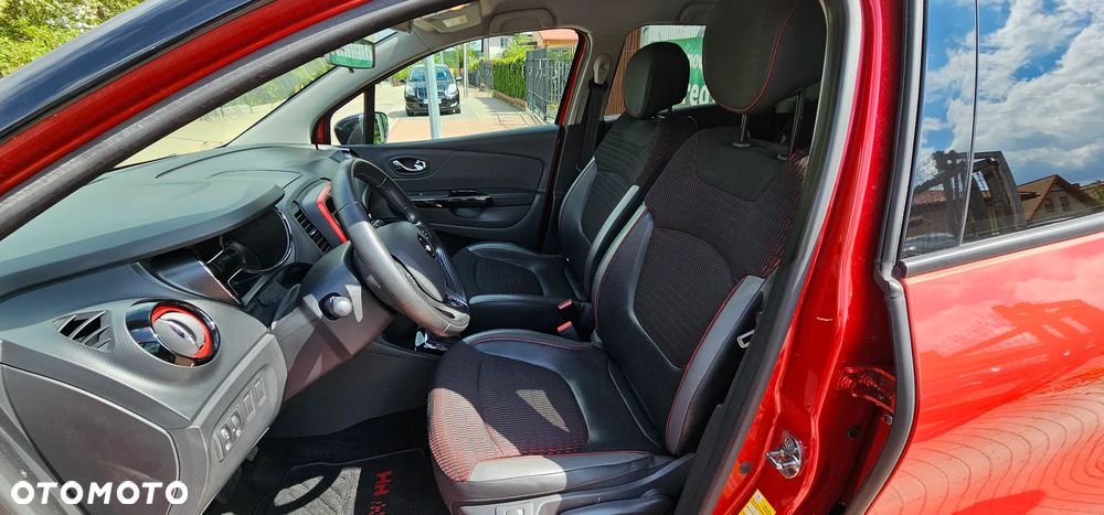 Renault Captur TCe 120 EDC Helly Hansen - 15