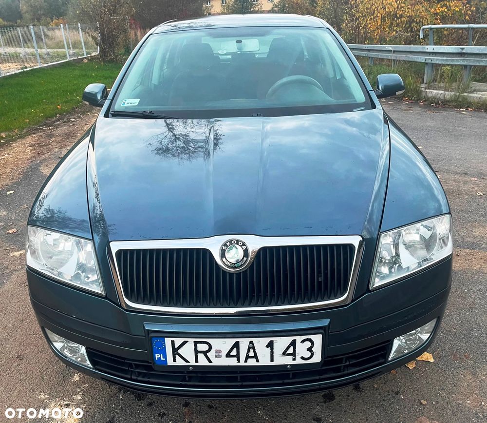 Skoda Octavia 1.6 Combi Selection - 2