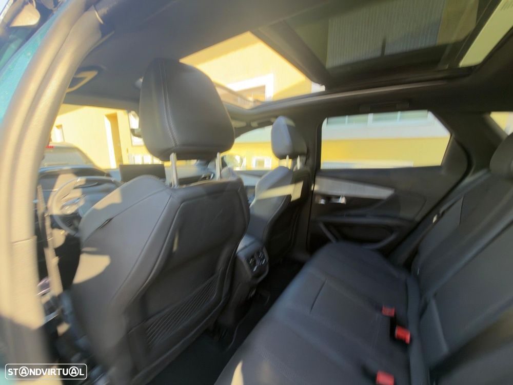 Peugeot 3008 1.6 Hybrid GT Pack e-EAT8 - 9