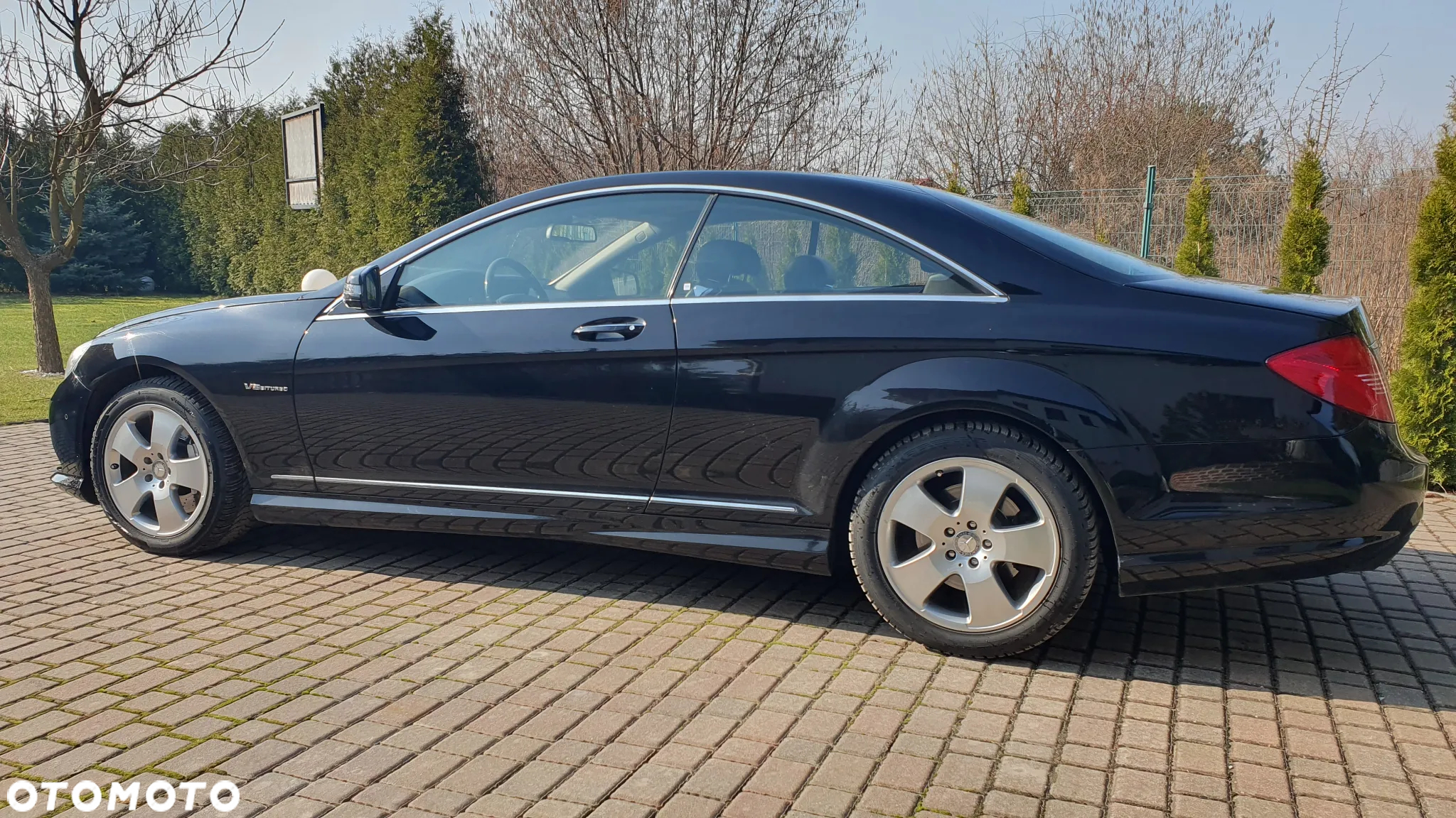 Mercedes-Benz CL 500 4-Matic BlueEff - 8