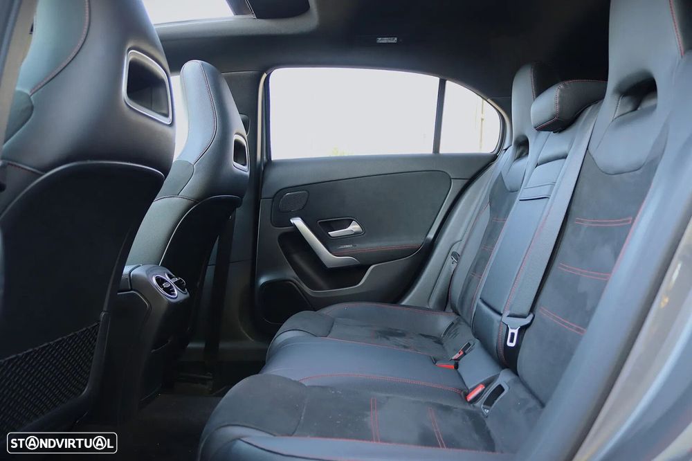 Mercedes-Benz A 180 d AMG Line Aut. - 33